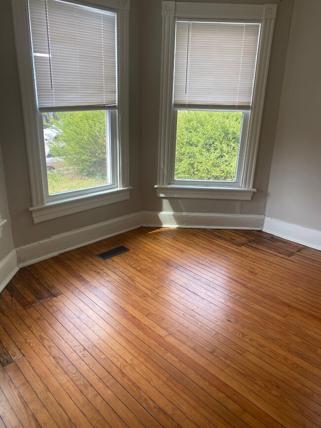 Photo - 1610 Bedford Ave