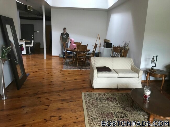 Photo - 600 Columbia Rd Unit 21