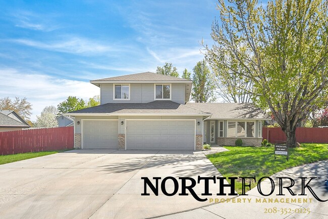 Building Photo - Welcome to a beautifully maintained home in one of Eagle’s most desirable neighborhoods