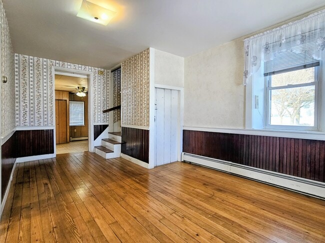 Photo - 334 Wissler Rd