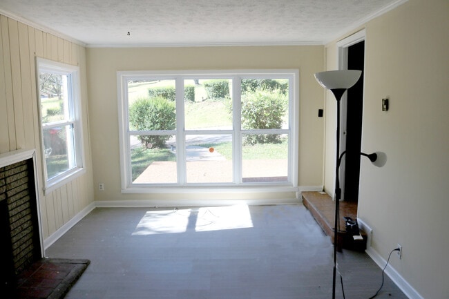 Photo - 2301 Brooks Ave