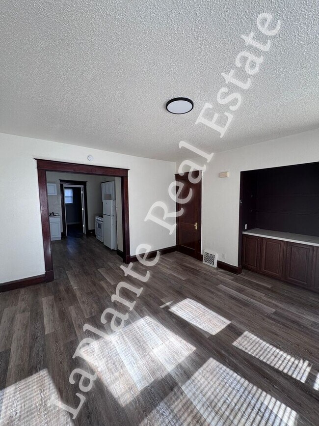 Photo - 1308 Goodale Ave Unit Lower