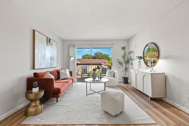 Photo - 5319 Ridgeview Cir Unit 1