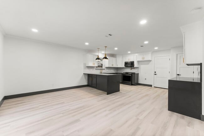 Photo - 26 E Woodtimber Ct