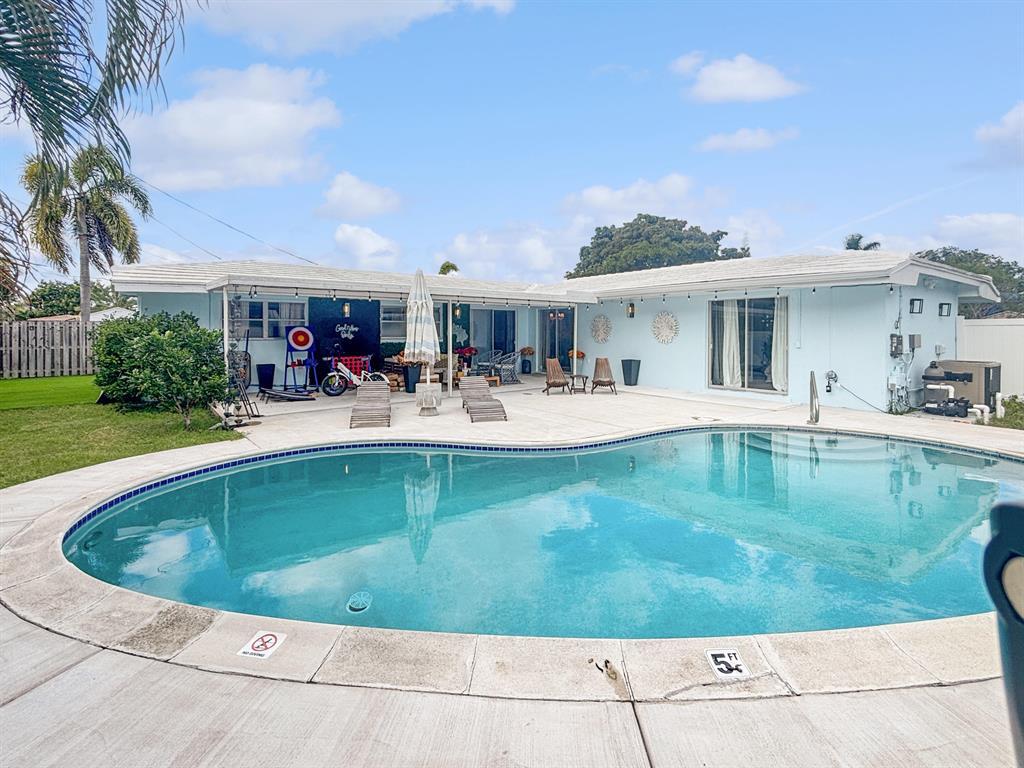 Photo - 100 SW 17th St