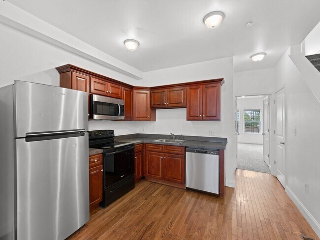 Photo - 1910 N Gratz St Unit A