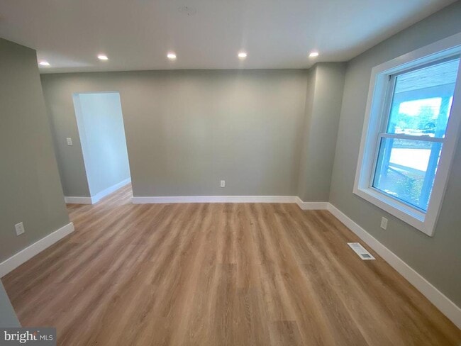 Building Photo - 1104 NJ-77
