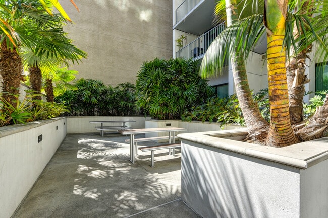 Atmosphere Apartments