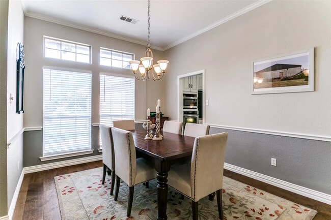 601 Natchez Ct