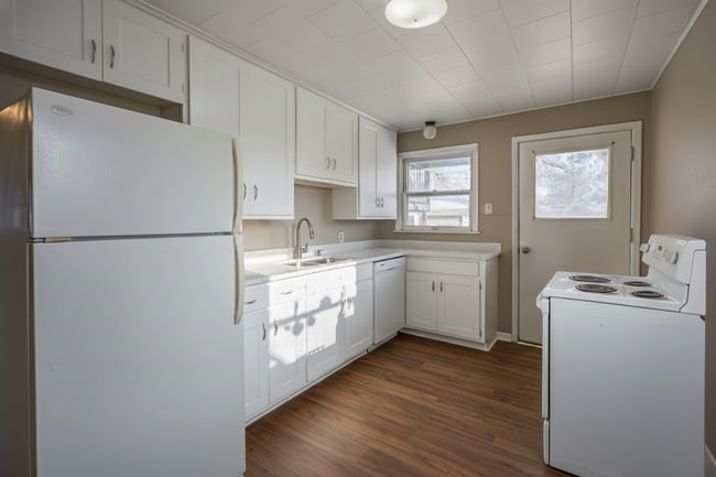 Building Photo - 610 Maple St Unit 1