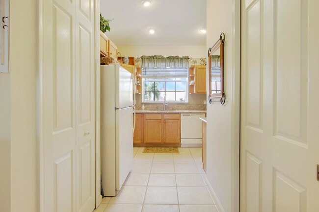 Photo - 9207 Wentworth Ln