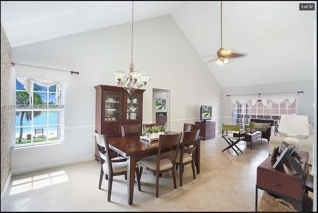 Photo - 10521 Mahogany Key Cir Unit 207
