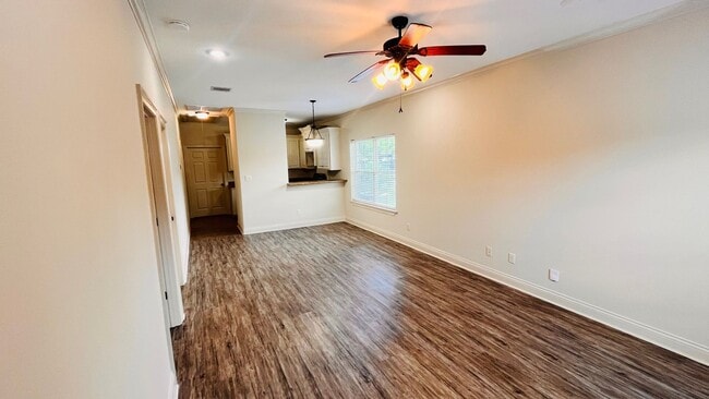 Photo - 2709 Enterprise Blvd