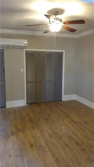 Photo - 2128 Clara St