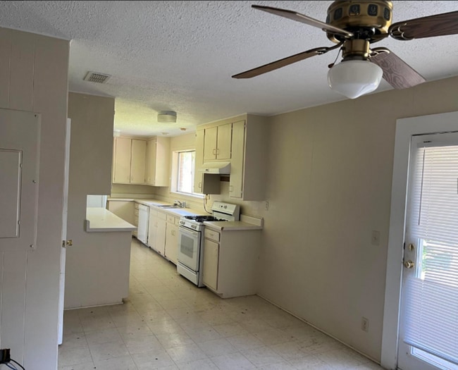 Photo - 87 Ridgecrest Dr Unidad 1