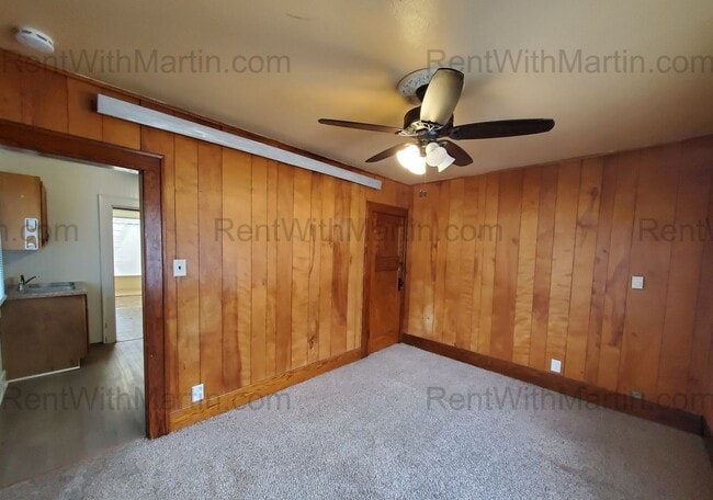 Photo - 808-810 W 2nd St Unit 2