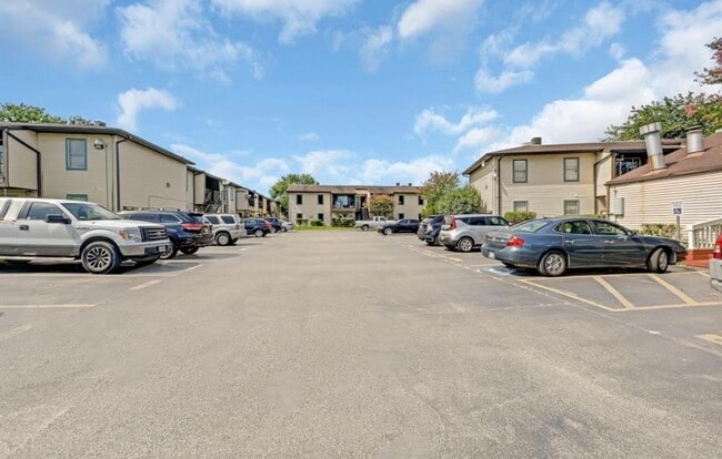 Building Photo - 6161 Reims Rd Unit 200 Rental