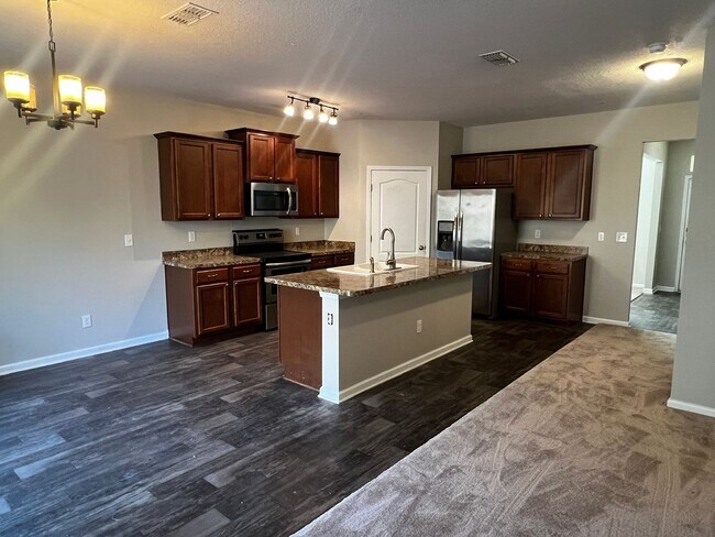 Photo - 5BR/3BA $2400 Monthly Rent AND One Month Free Rent!