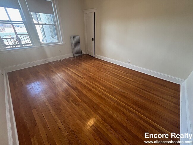 Photo - 116 Washington St Unidad 63