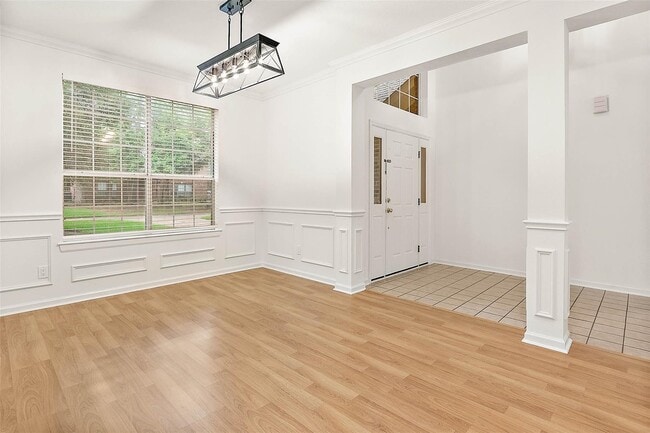Photo - 8 Greentwig Pl