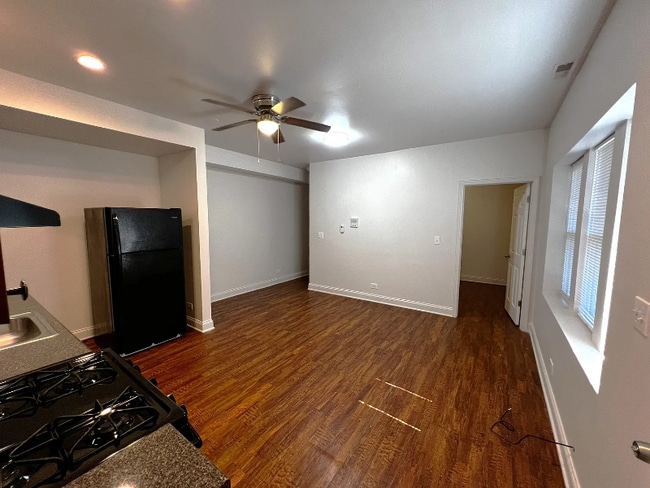 Photo - 8246 S Racine Ave Unidad 3D