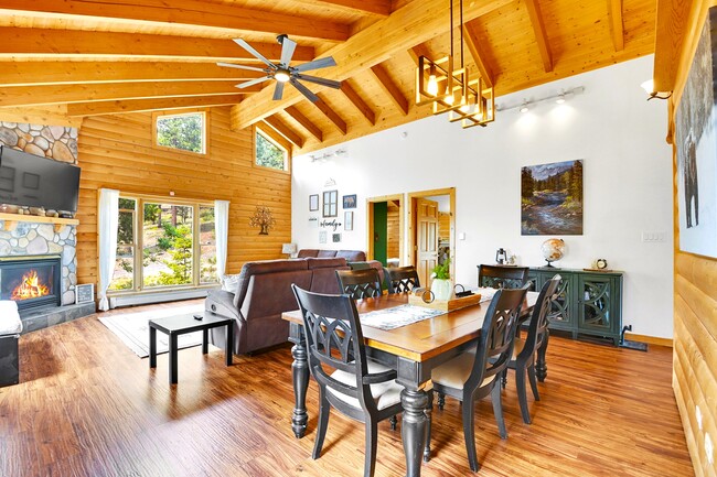 Photo - 28609 Mountain View Rd