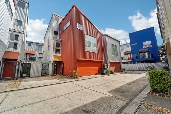 Photo - 6951 Ardmore St