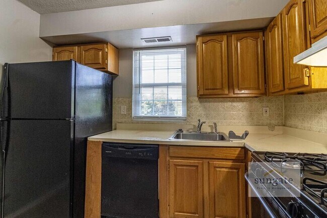 Photo - 11912 Tarragon Rd Condo Unit I