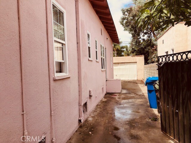 Photo - 6711 Arlington Ave