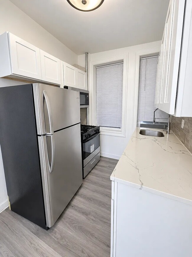5111 Palisade Ave Unit 2
