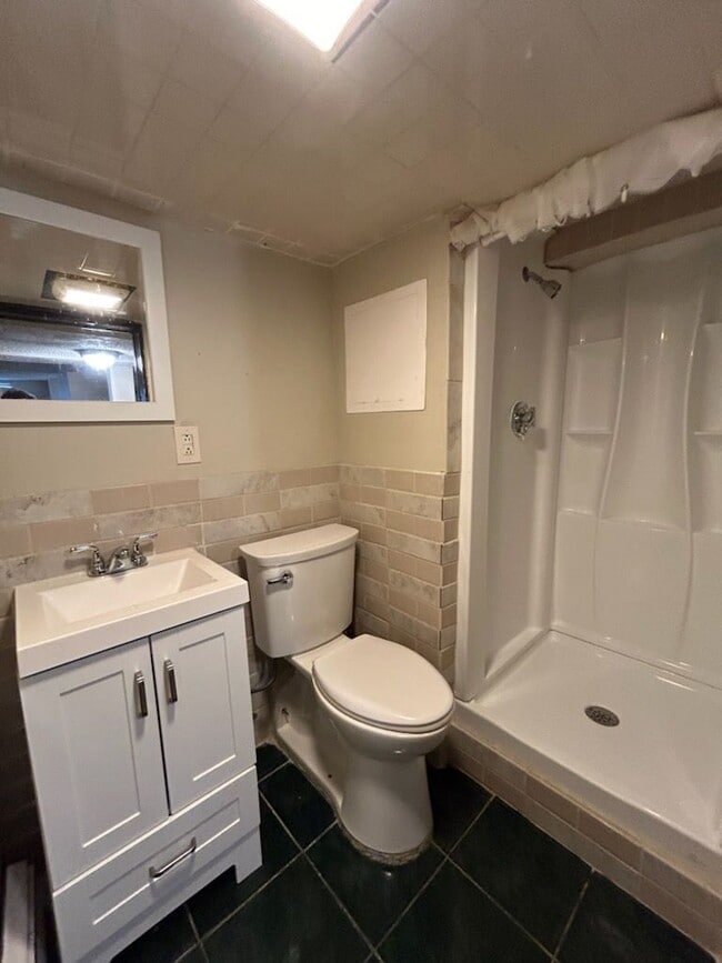 Building Photo - 31 Seattle St Unit 1 Rental