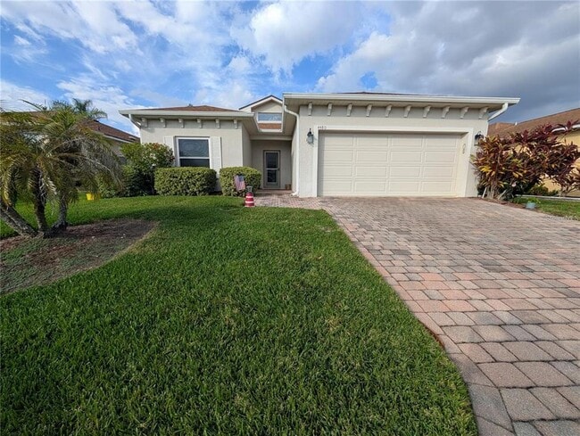 Building Photo - 4480 Strathmore Dr