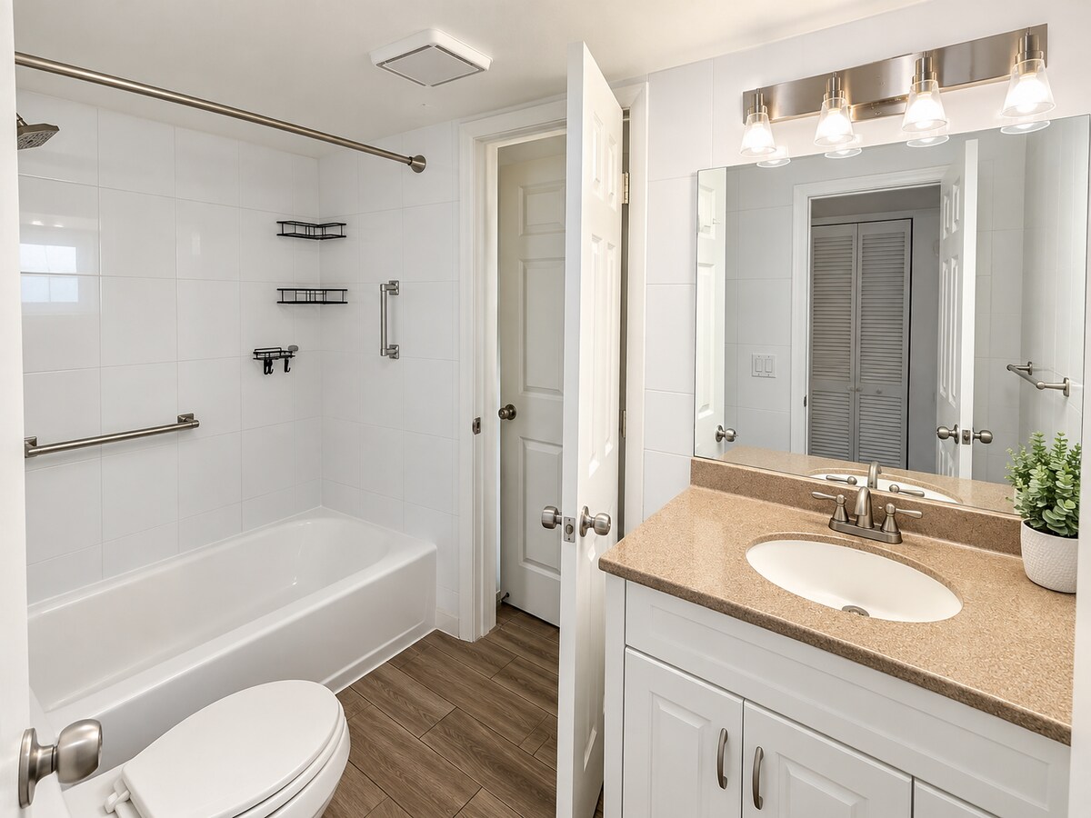 Photo - GATELAND VILLAGE Unit 6C