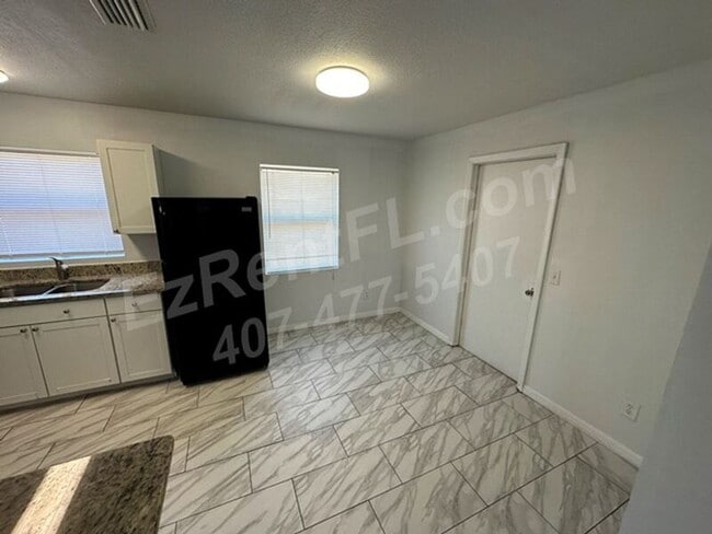 Photo - 1010 Vigo Ave