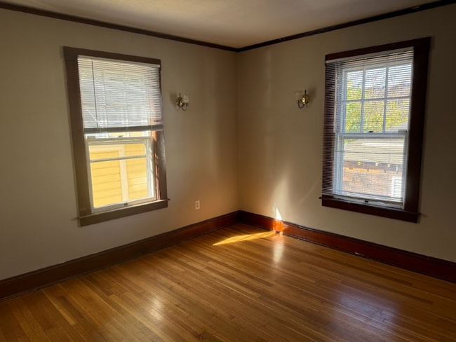 Photo - 14-16-16 Slater Ave Unit 14