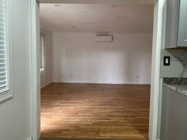 Photo - Downtown Tehachapi!!