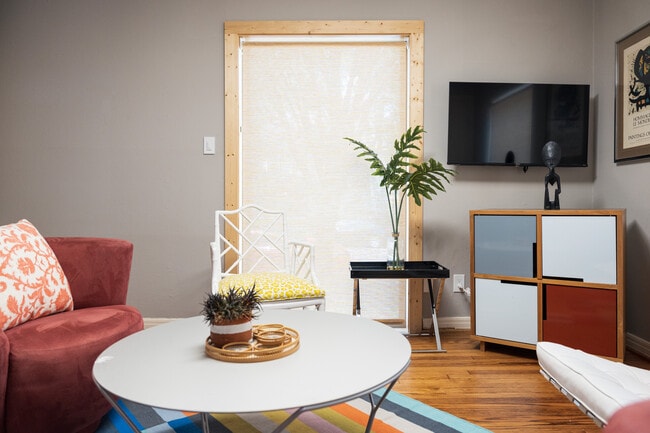 Photo - 1831 Sul Ross St