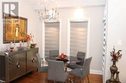 Photo - 2530 Longridge Crescent