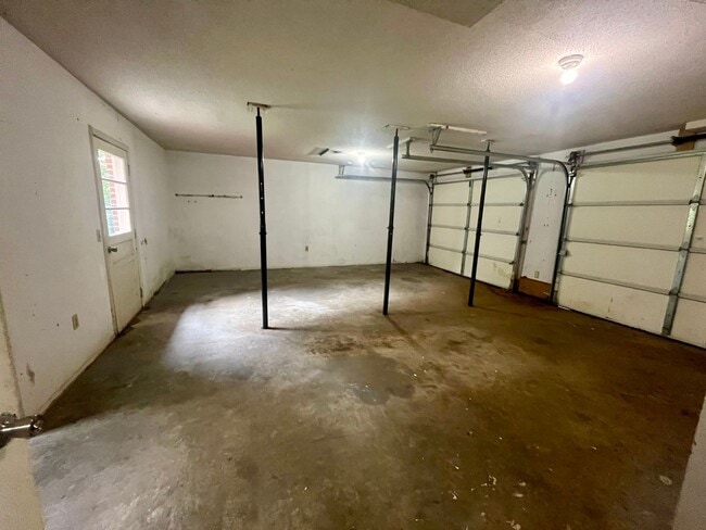 Photo - 3 Bedroom Home Close To Clemson Campus