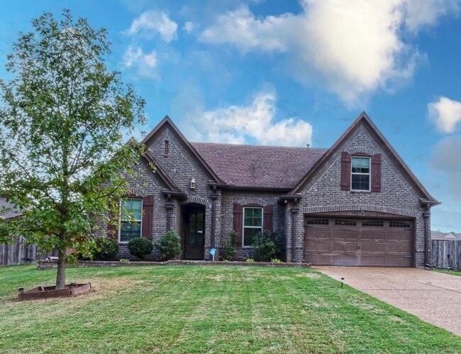 Building Photo - 2438 Red Vintage Ln