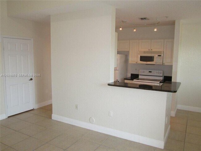 Photo - 21000 SW 87th Ave Unit 307