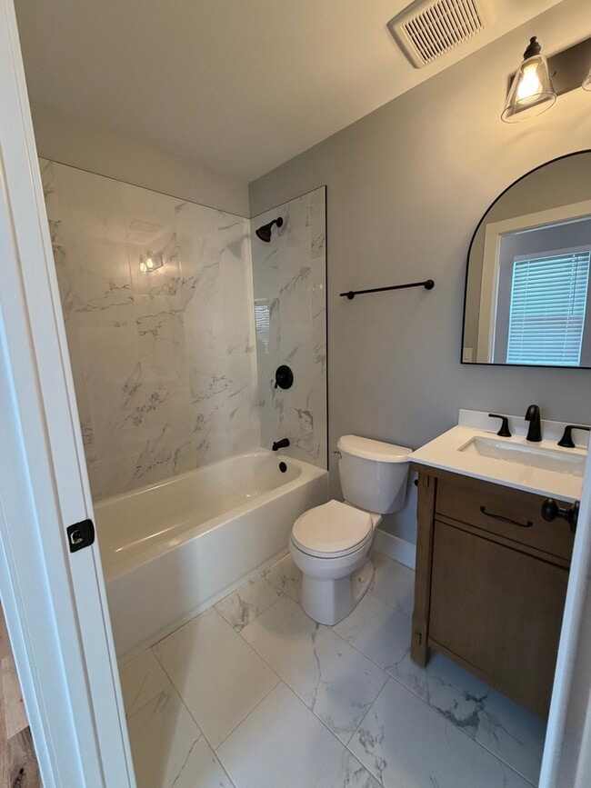 Photo - 2221 W 21st Pl