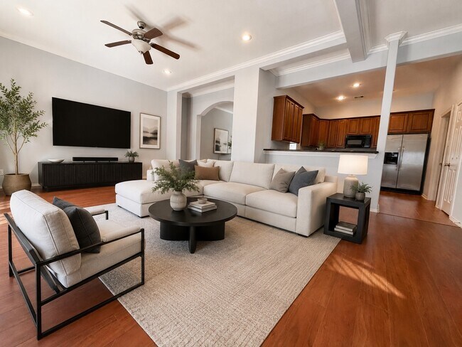 Photo - 1608 Holman St