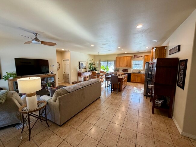 Photo - 1244 N Lewis Ave