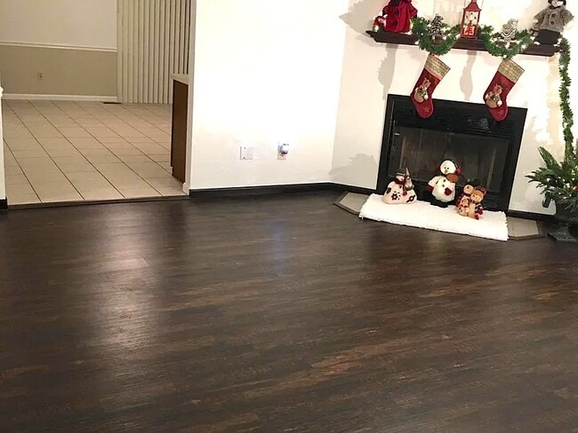 Photo - 412 Nancy Dr