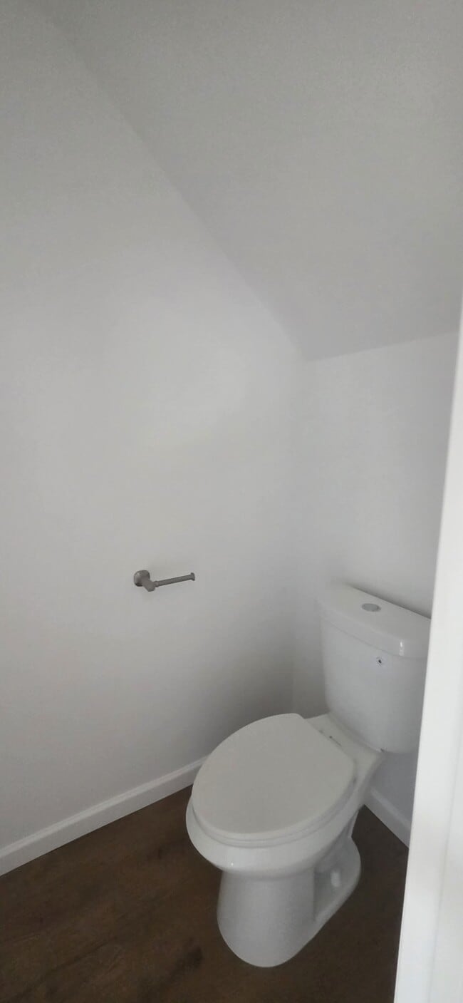 Photo - 219 Mullican St