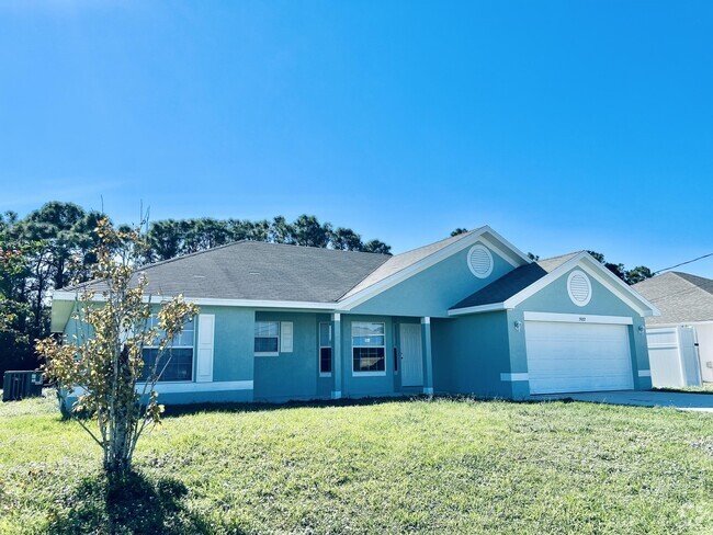 Building Photo - 5922 NW Culebra Ave Rental