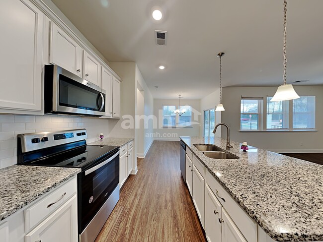 Photo - 222 Lake Vista Dr