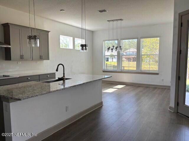 Photo - 982 Oakland Hills Ave