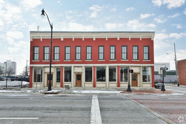 Building Photo - 370 S Washington Ave Rental